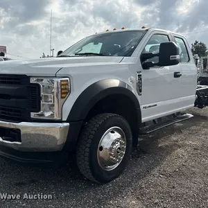 2019 Ford F550 Crew Cab truck cab and chassis
