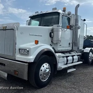 2012 Western Star 4900 semi truck