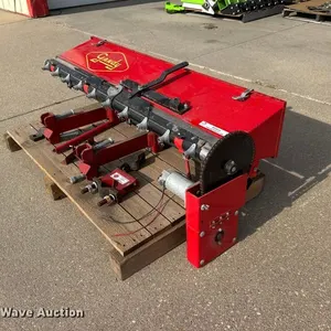 Gandy seeder box