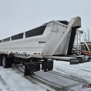 2015 Midland 35' Tri/A End Dump Semi Trailer
