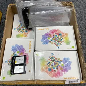 Lot of Tablet PCs with Accessories