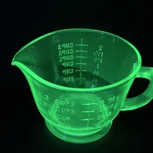 Uranium Glass 2 Cup Measuring Cup