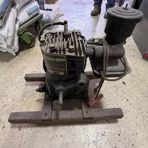 Vintage Briggs & Stratton