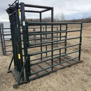 Hi Hog Clipping & Calving Chute Combo-LIKE NEW