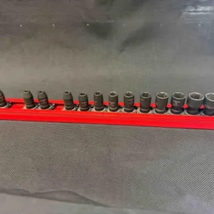 Expert shallow impact sockets