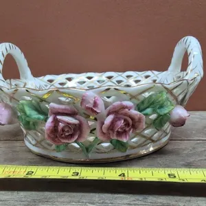 Ceramic basket