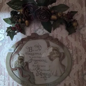 Angel wall hanger and swag
