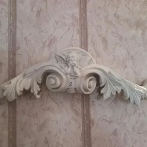 Wall decor 22in wide