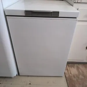 Chest freezer