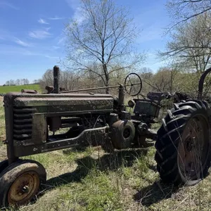 John Deere B Tractor