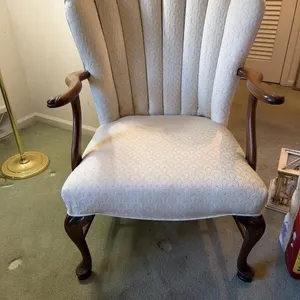 White cloth chair