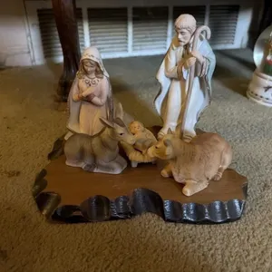 Vintage lefton 1980 nativity set