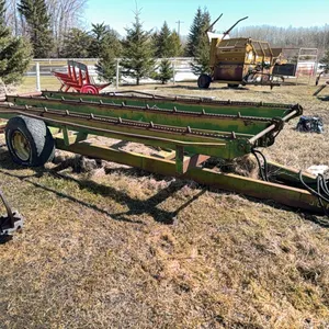 JD 200 S/A BALE WAGON