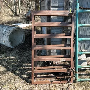 1 - 4' MAN GATE, 2 - 2 1/2' MAN GATES - SOLD PER GATE