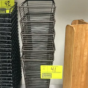 Metal wire basket. 12" x 6" x 12".