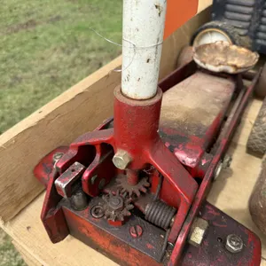 Floor Jack
