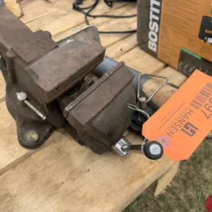 Bench Vise and Trailer Jack