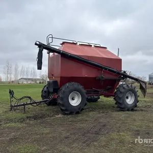 Case IH 3503 550 bu Tow-Behind Air Cart
