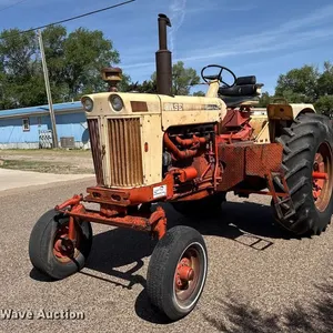 Case 930 tractor
