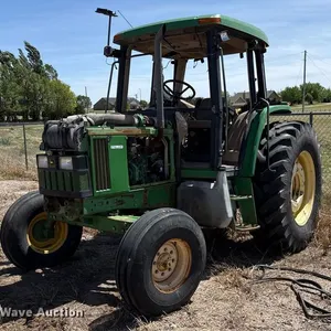 2001 John Deere 6405 tractor