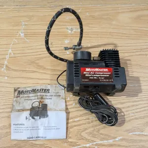 Motor Master Mini Air Compressor 250 PSI w/ Manual (works)