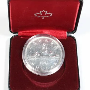 1952 CANADA SILVER DOLLAR .6OZ SILVER COIN