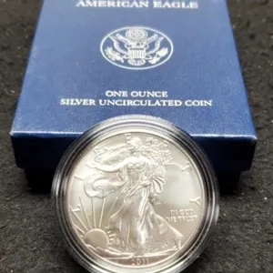 2011-W Silver Eagle w/ Mint Case & COA