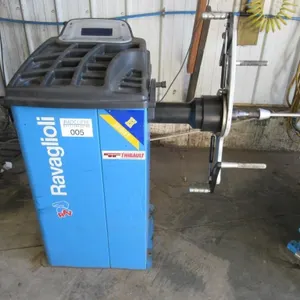 2012 Ravaglioli Series H Tire Balancer