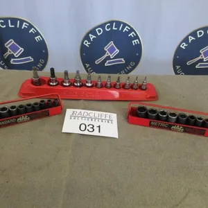 Snap-On, MAC Tools sockets � metric, standard, et.