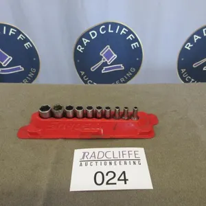 Snap-On sockets in magnetic rack, 3/16�9/16