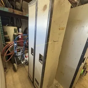 3-metal lockers