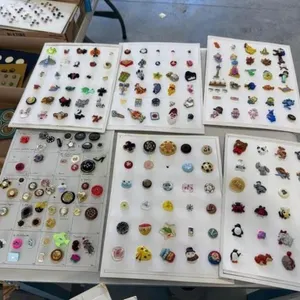 9 cards of modern buttons