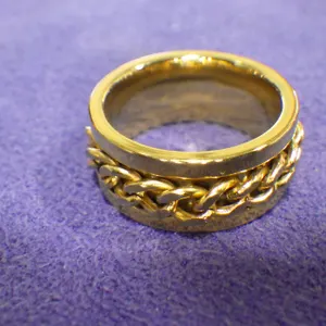 Spinner Ring (size 4.25)