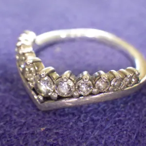 Ring (size 5)