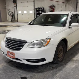 2012  Chrysler  200  LX