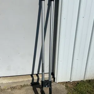 New Alpha Silverback Post Hole Diggers, Metal Handle