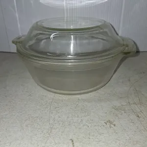 Pyrex 6'' Clear Glass Casserole Dish With Lid