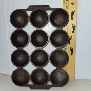 Griswold No.9 Brownie Pan