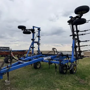 DMI 4200 II 35' anhydrous applicator