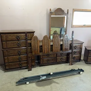 Bedroom set