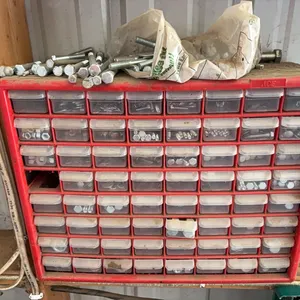 Organizer with New Hardware