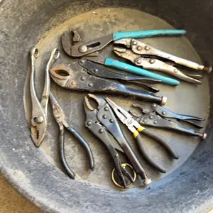 Assorted Pliers & Vise Grips