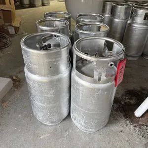 (6) 33lb Forklift LP Tanks