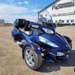 2011 Can-Am Spyder Roadster RT Motorcycle