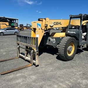 2014 Gehl RS8-42 Telehandler