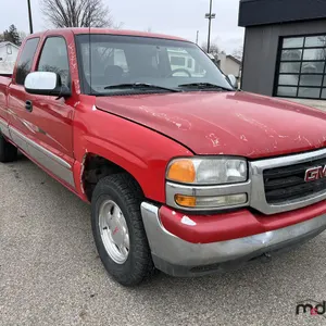 2000 GMC Sierra 1500 Extended Cab Truck
UNRESERVED