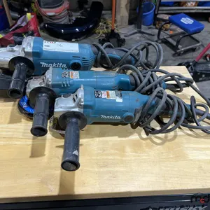 (3) Makita Corded Angle Grinders