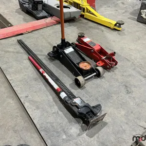(2) Floor Jacks & Hi-Lift Farm Jack