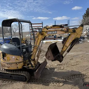 John Deere 17ZTS Mini Excavator