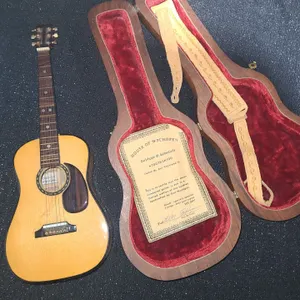 House of Wychopen Mini Guitar w/ Velvet Lined Wooden Case 5 X 12-Made By Stan Wychopen
